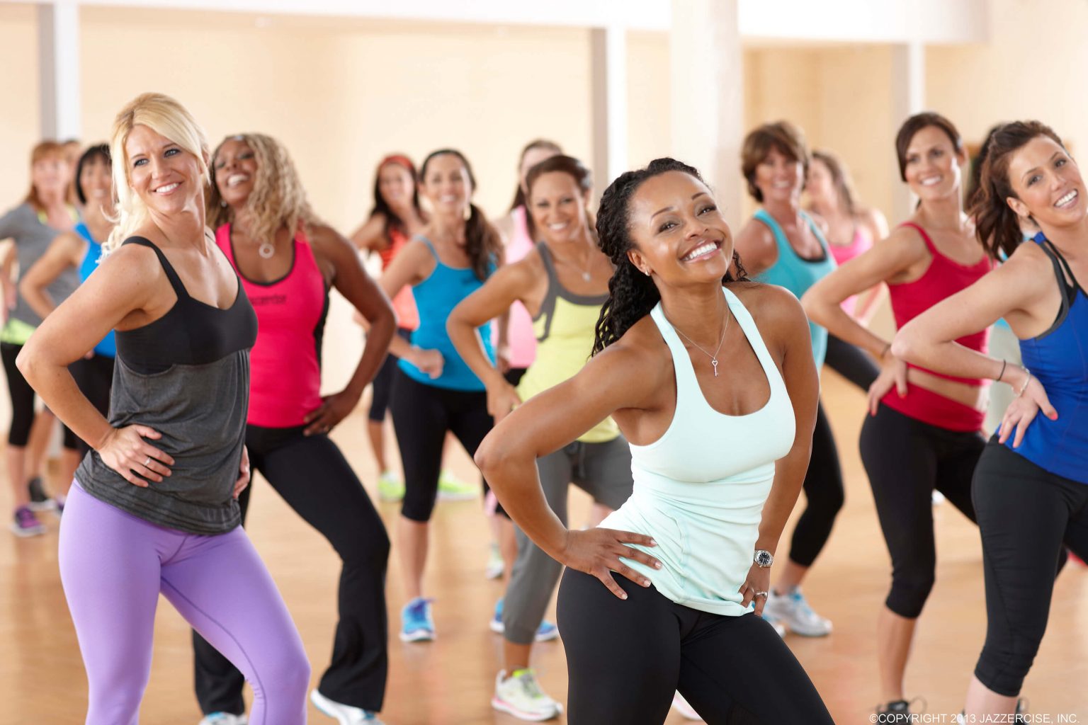 cours-collectifs-low-impact-aerobic-et-body-jam-pour-faire-du-cardio